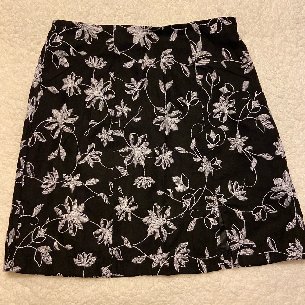 Francesca’s mini skirt